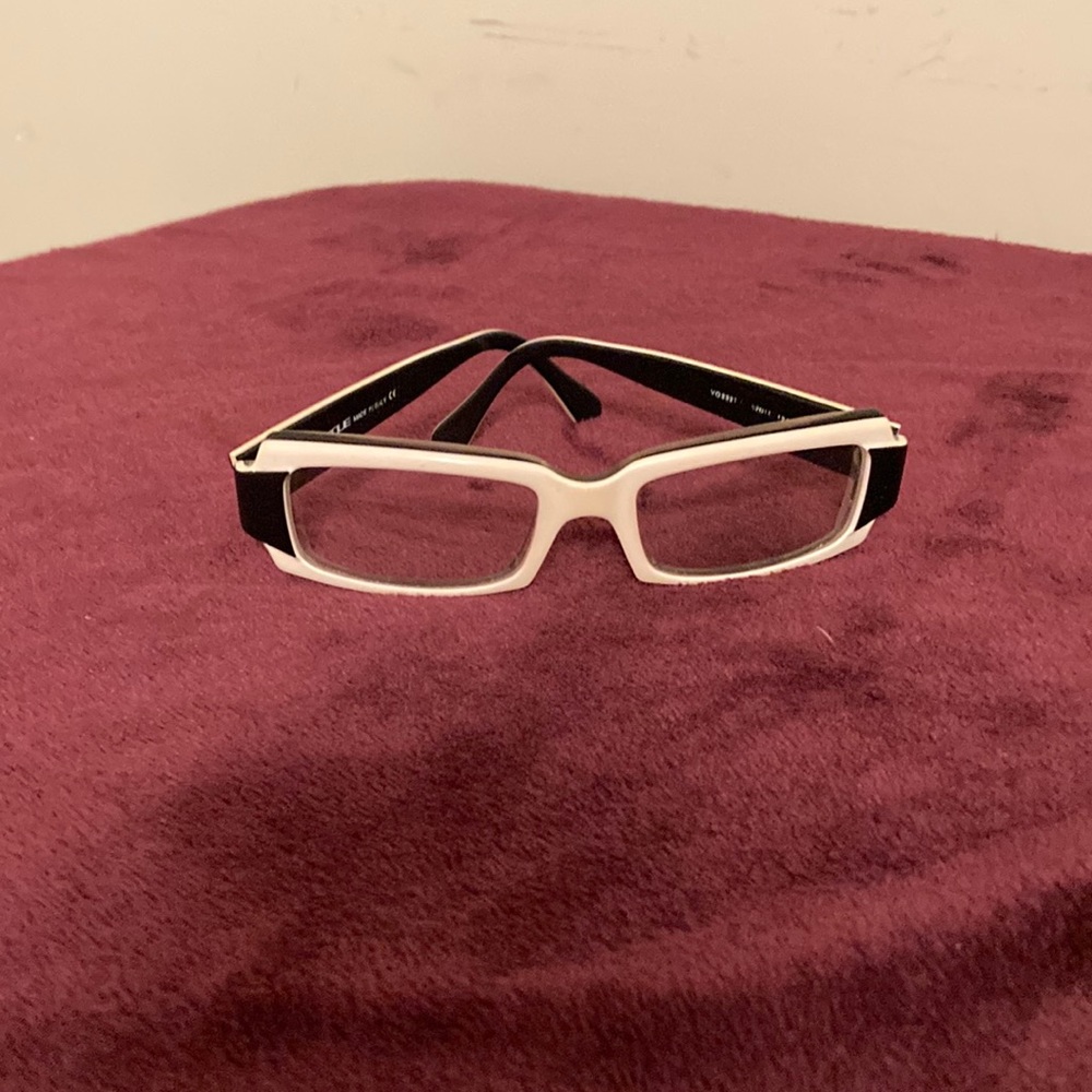 Vogue frames